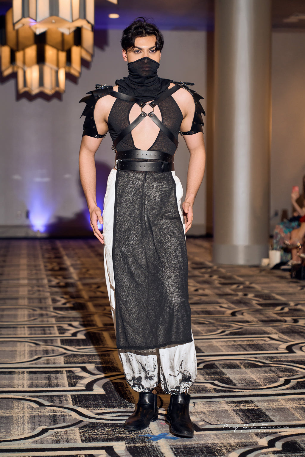 Look 02