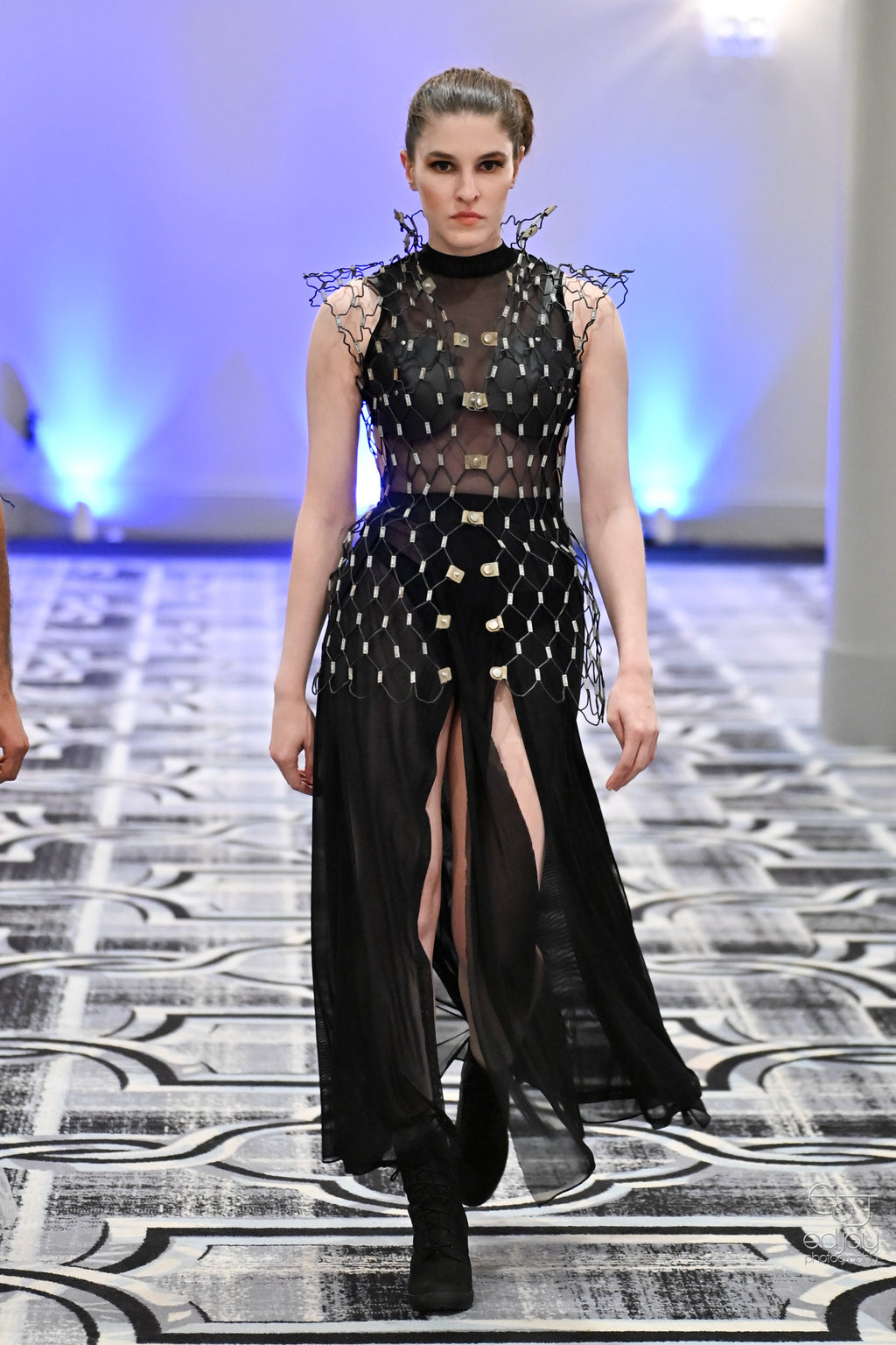 Look 06