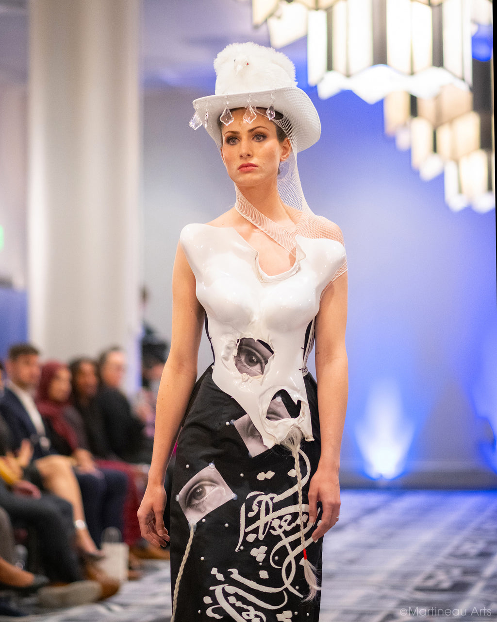 Look 03