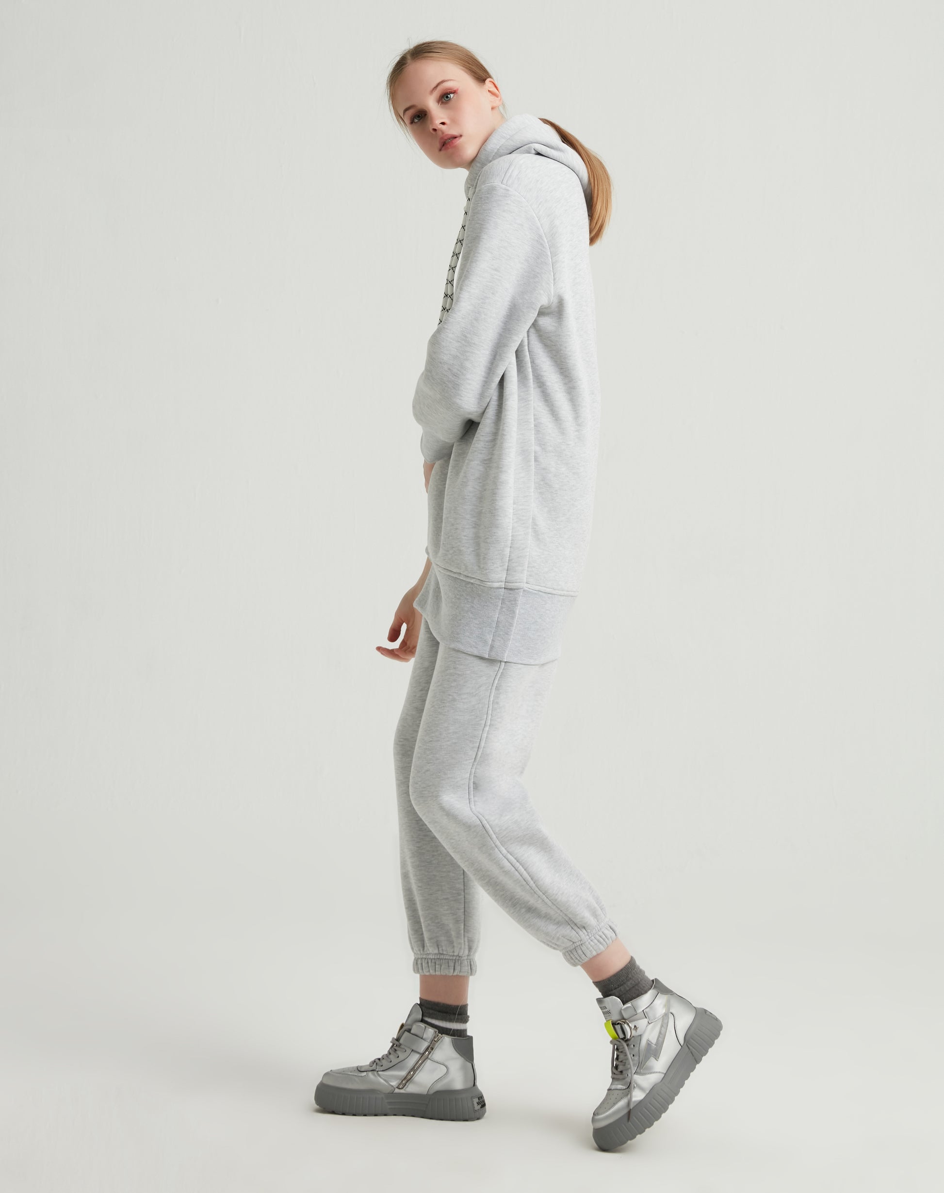 Sporty - Chic - Look 8