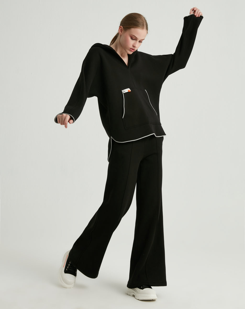 Sporty - Chic - Look 10